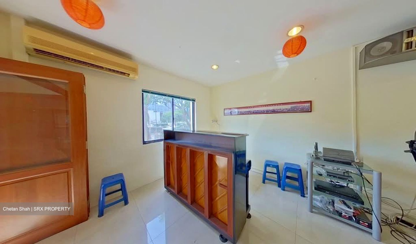 Jalan Besar (D8), Office #606253241